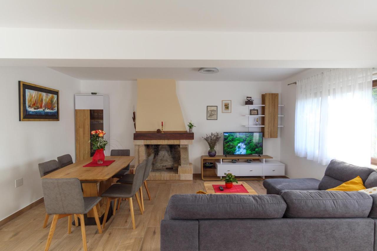 Apartmani Ravan Cernik  Exterior foto